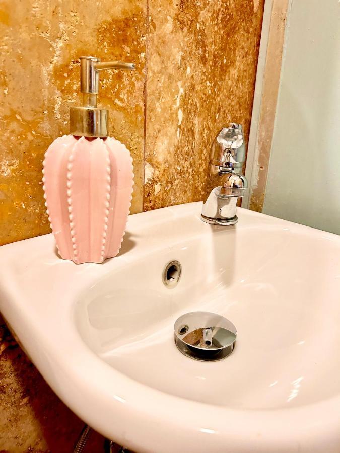 Mcc Suites Валетта Экстерьер фото
